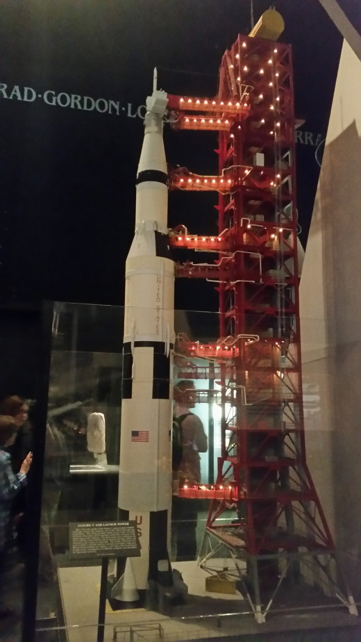 A model of the Saturn 5, Apollo 11 Spacecraft.... the real one was much bigger!