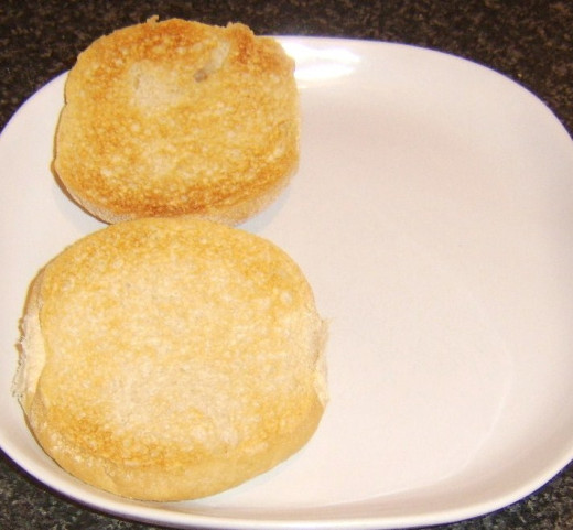 Toasted bread roll