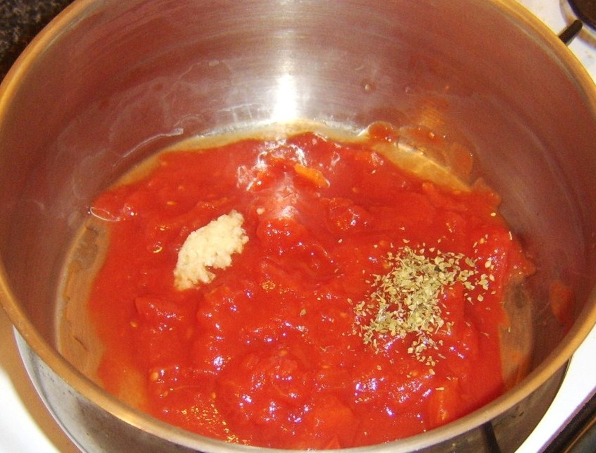 Starting to prepare basic tomato sauce