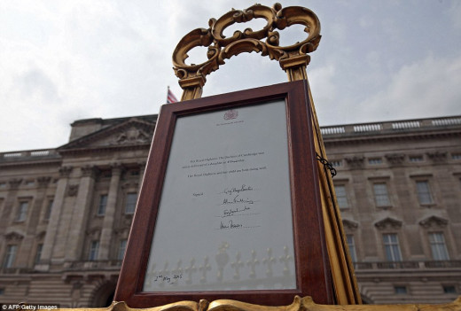 Buckingham Palace Announcement of baby girl.