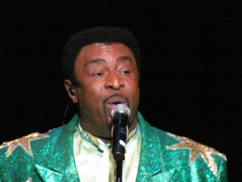 The Temptations Review, featuring Dennis Edwards, continue to perform these "greatest hits."