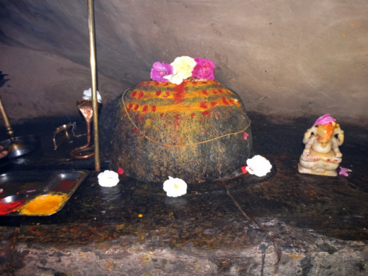 The stone Lingam of Lord Kalpeswar
