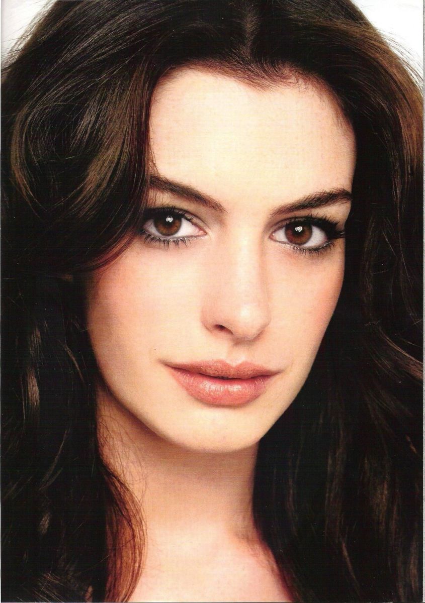 Makeup for Brunettes with Brown Eyes  and Pale Skin  Bellatory
