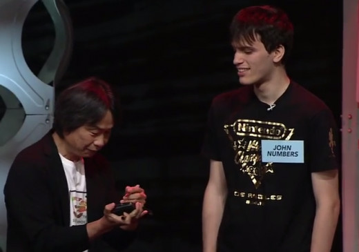 Shigeru Miyamoto also rewarded John Numbers and Cosmo a signed New 3ds xl by the man himself. 