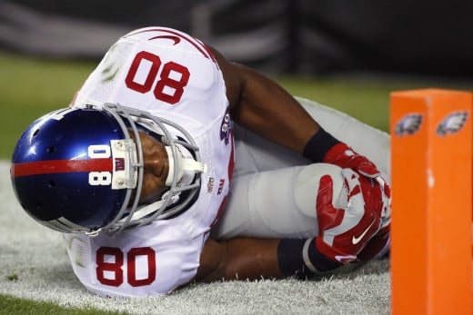 October 12, 2014 Cruz is out for the season after devastating knee injury (AP)