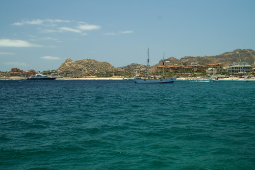 The outer bay at Cabo San Lucas