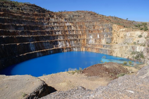 Waterfalls, Springs and places to see in North Queensland