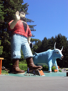 Paul Bunyan and Babe, his ox