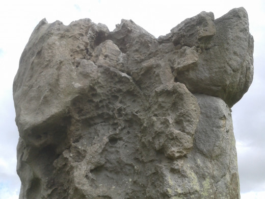 Entrance stone by the main road