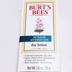 Great lotion for dry skin: Burt's Bees Intense Hydration day lotion