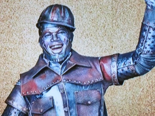 Ne-Yo, plays the Tin Man