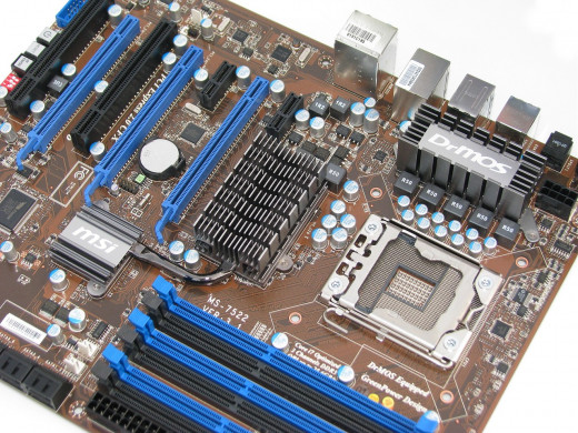 MSI X58 Pro Motherboard, socket LGA 1366, 6 DDR3 slots, PCI 2.0