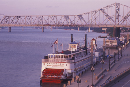 Louisville: Ohio River