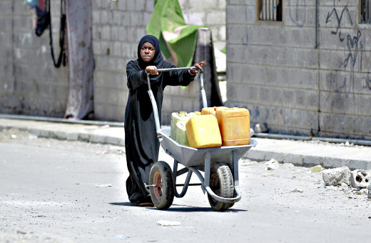 Females and Water Crisis in Yemen
