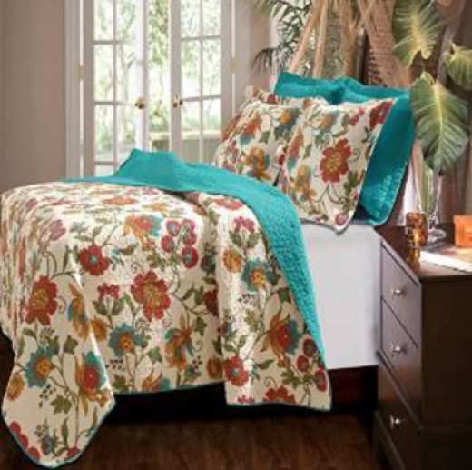 Cottage Quilt Sets