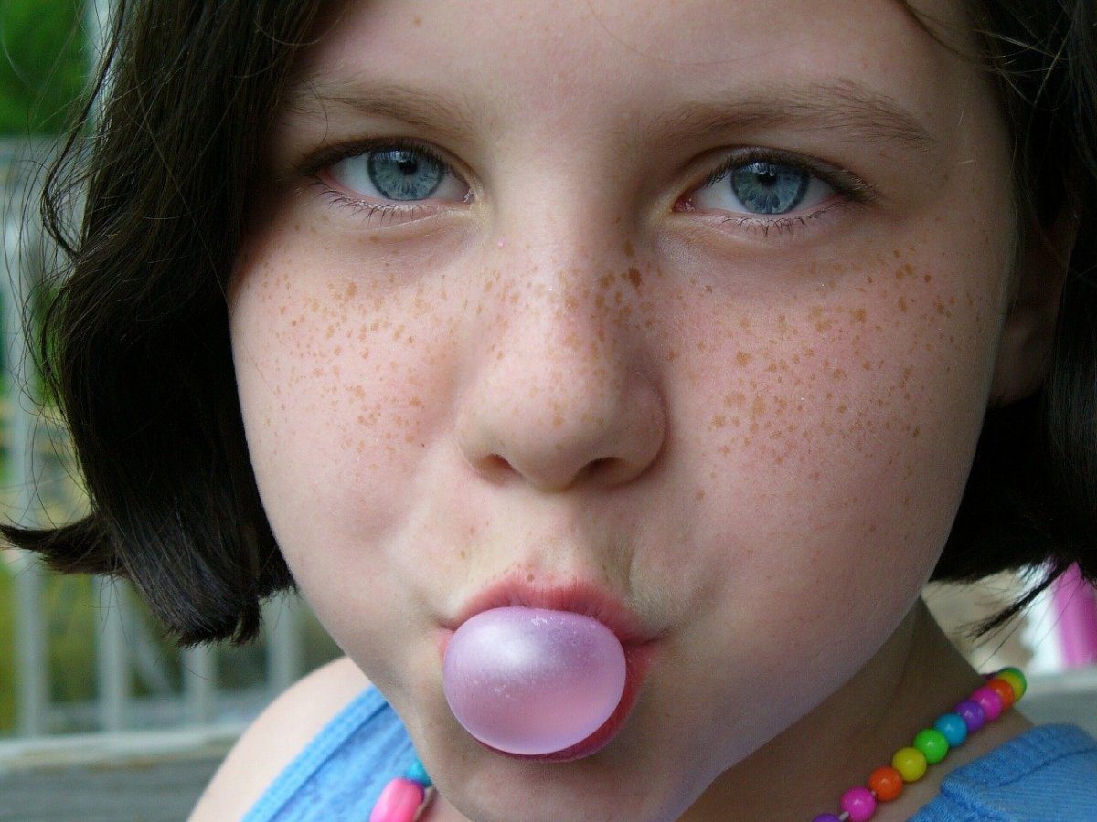 Which chewing gum flavor lasts the longest?