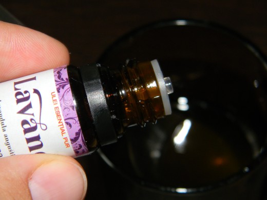 Add in 10 drops of your favorite Essential Oil and stir well.