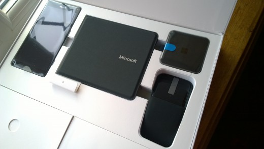 BT Keyboard, Continuum Dock and Arc Wireless Mouse