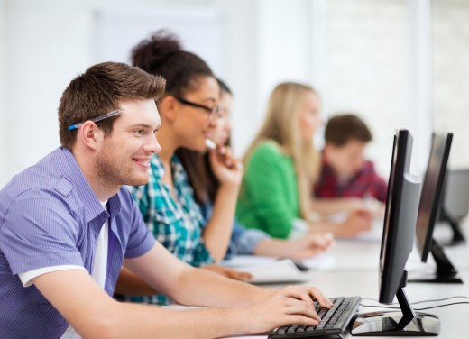 E-learning Demonstrated by Students on Computers