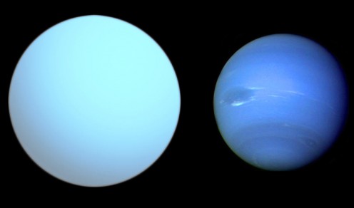 La comparación de HAT-P-1b (izquierda) con Neptuno (derecha). La comparación de HAT-P-1b (izquierda) con Neptuno (derecha).
