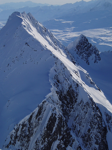 Heli skiing lets you explore fantastic locations 