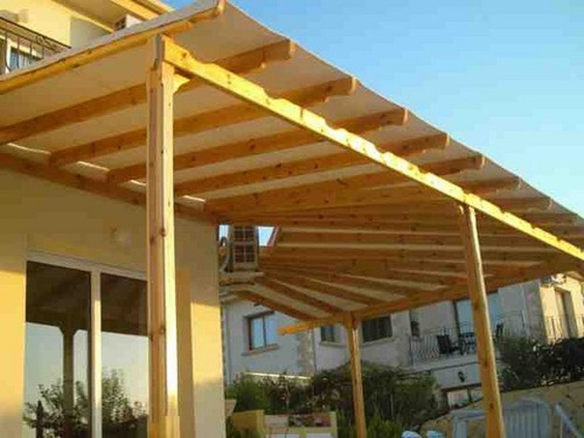 Different Types of Outdoor Pergola Roof Materials | Dengarden - Photo by keithcaley @ http://www.flickr.com/photos/