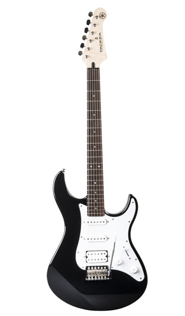 Yamaha Pacifica 012
