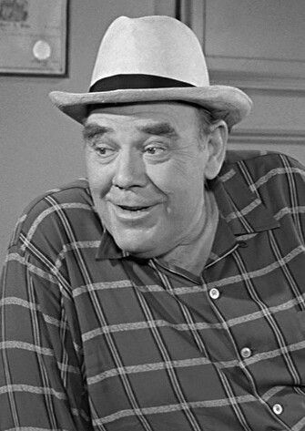 "Uncle Ollie" was played by James  Westerfield  1913 - 1971