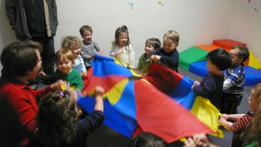 advantages-and-disadvantages-of-daycare-centers-children-are-precious