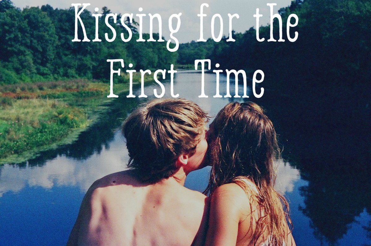 First kiss before dating