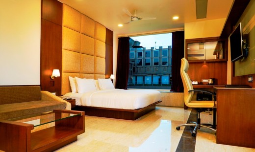 Honeymoon Suite