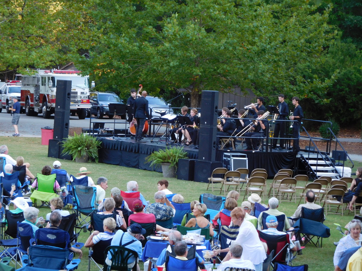 Like outdoor concerts? Find lots of them listed in your town's Macaroni Kid email newsletter.