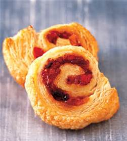 Puff Pastry rolled with fruit