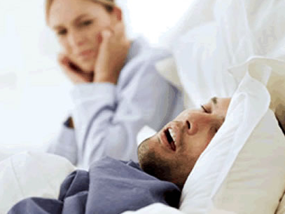 Snoring can cause bad smell in the nose