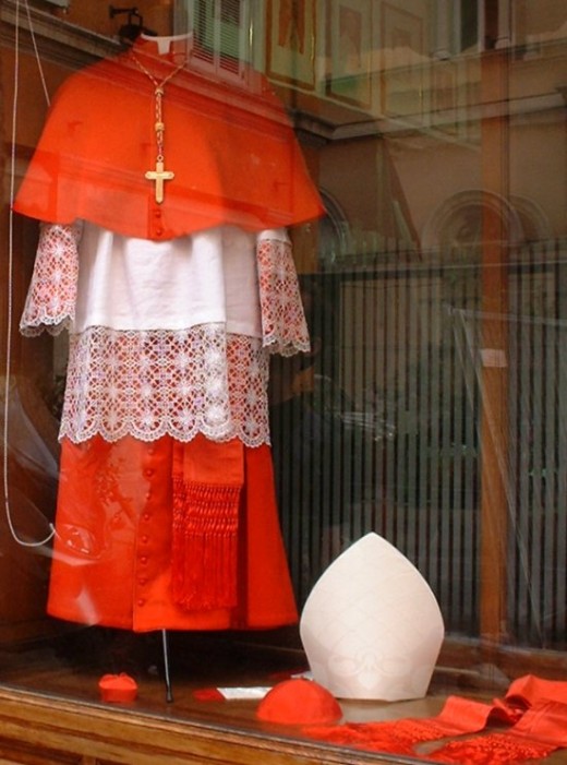 One of many shades of red is called cardinal red