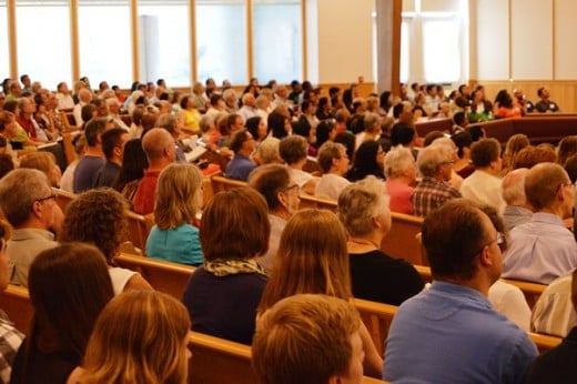 Where You Sit In Church Says A Lot About You | HubPages