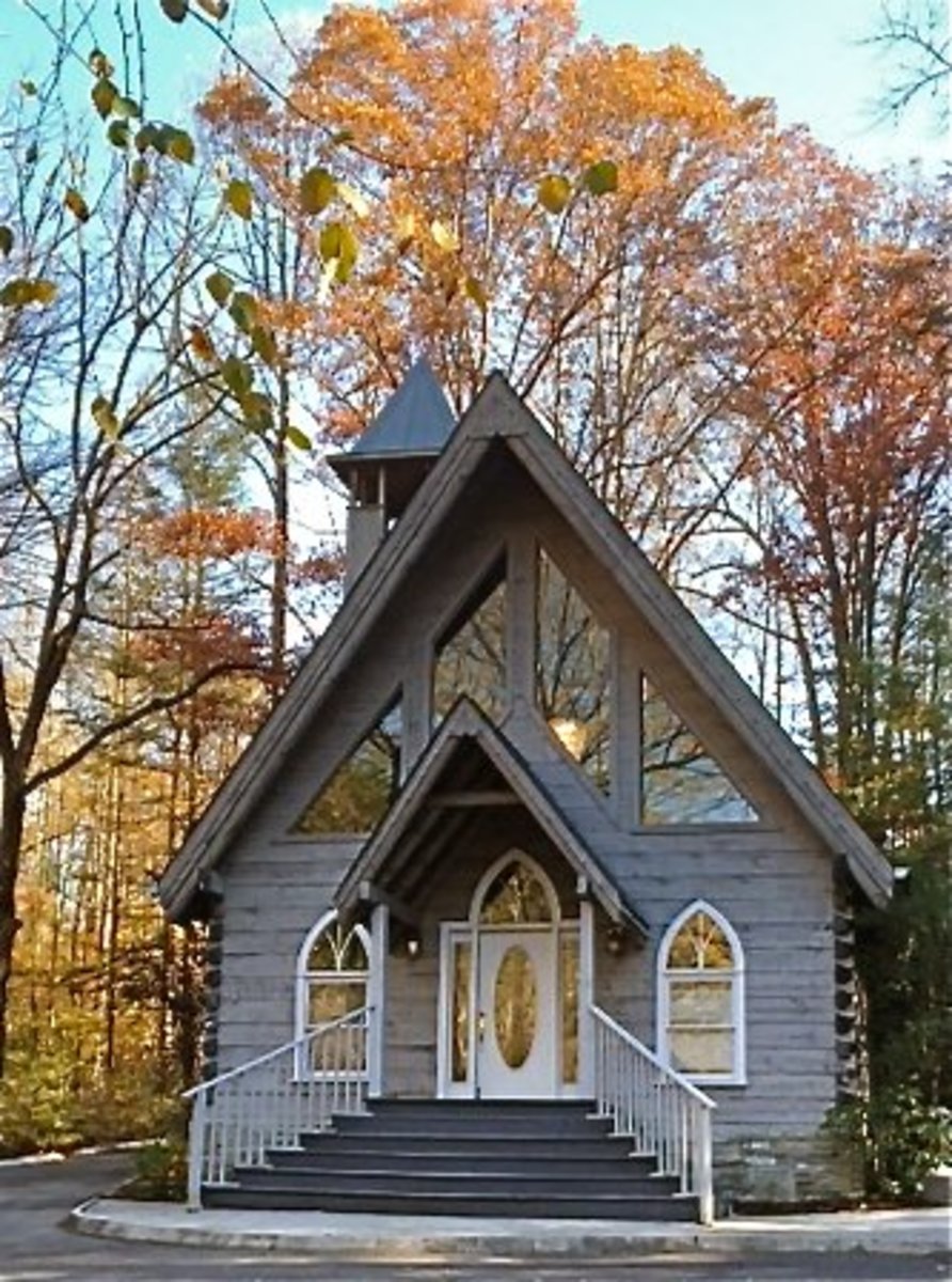 7 of the Best Wedding Chapels in Gatlinburg, Tennessee