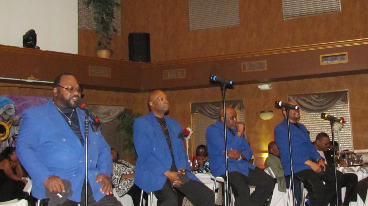 The Blue Notes performed a powerful version of their hit, "Be For Real."