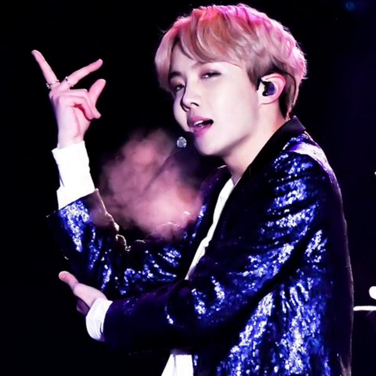 10 Reasons Why J-hope Is the Sunshine of BTS | Spinditty