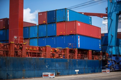Pros and Cons of Trade Protectionism Pros and Cons of Trade Protectionism