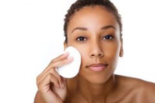 3 Reasons I Love Simple Micellar Cleansing Water 3 Reasons I Love Simple Micellar Cleansing Water