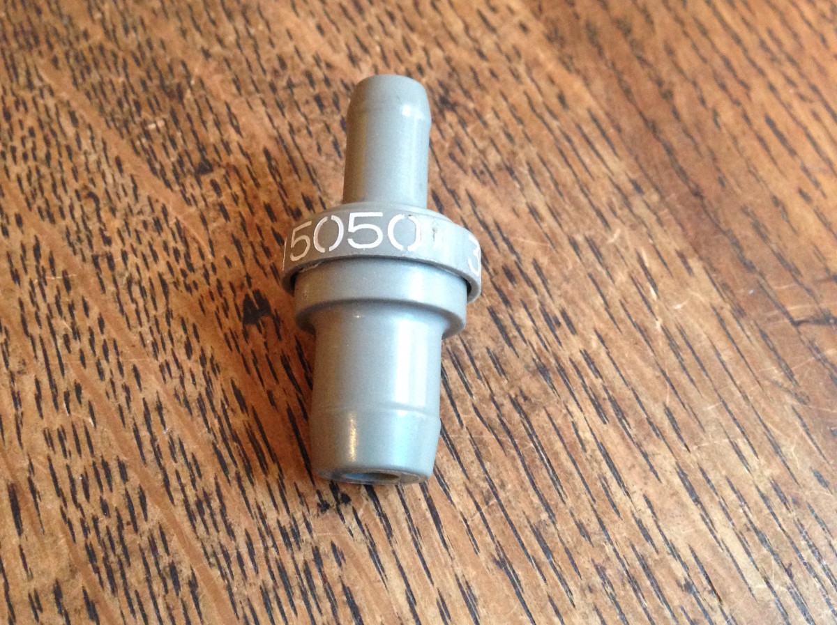 Another style of Toyota PCV valve