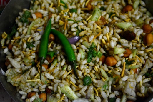 Commonly known as jhal muri in Bengali