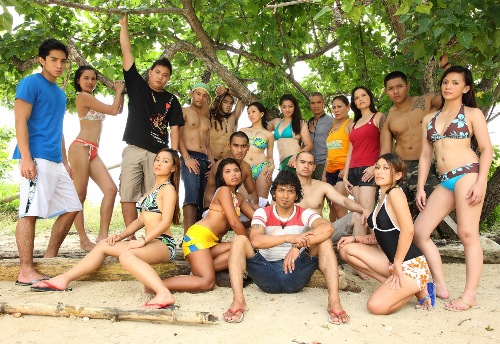 THE 18 CASTAWAYS