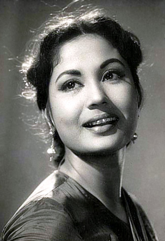 A very young Meena Kumari