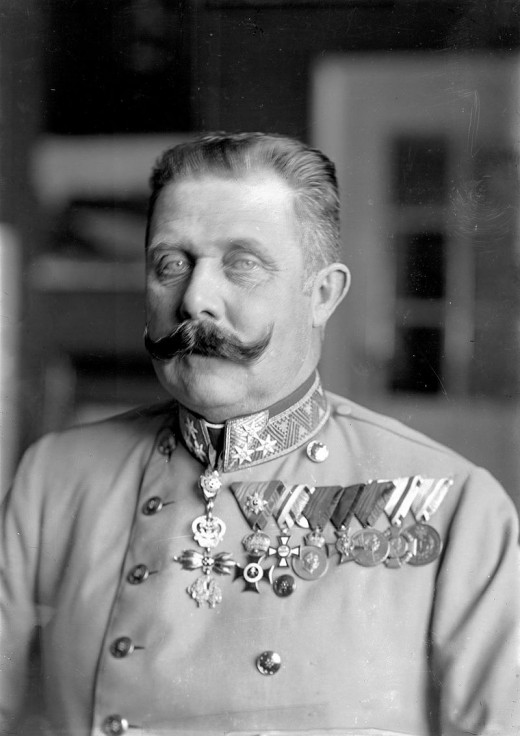 Archduke Franz Ferdinand, photo taken around 1914, public domain picture