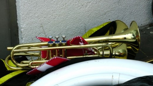 Playing an instrument is a fun thing to do after work that improves memory and mental health, leading to more success. 