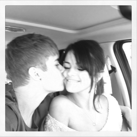 Justin posted this picture on his instagram while they celebrated Selena's 18th bday in July 2011