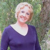 Gloria West profile image