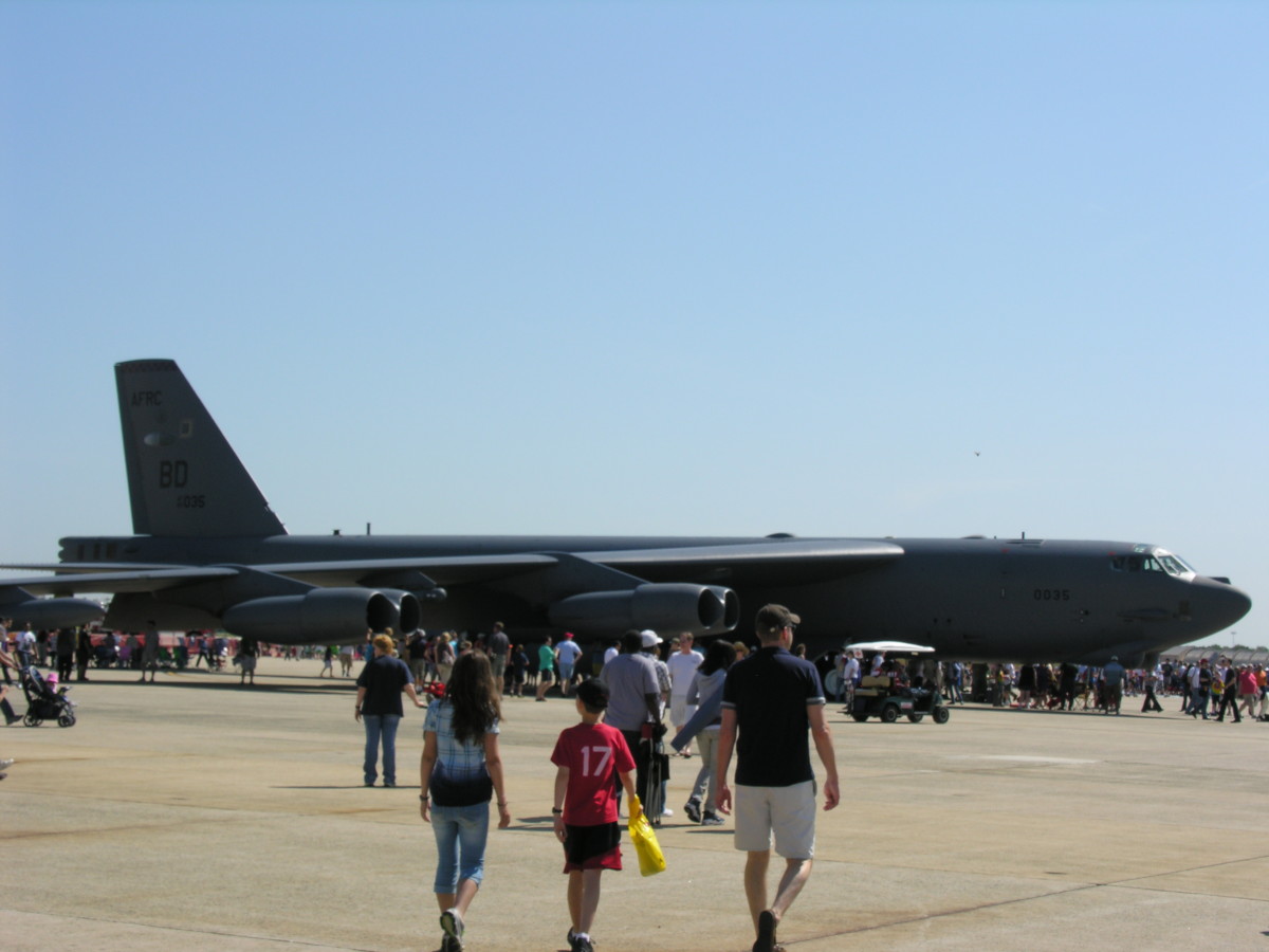 A B-52, tail number 60-0035, at Andrews AFB, May 2012.